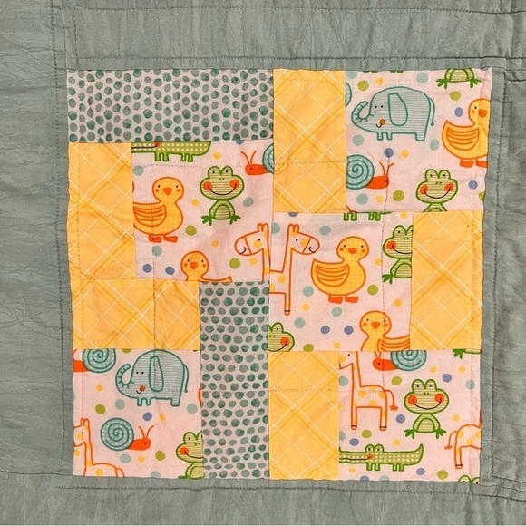 Yellow and teal baby duck with friends quilt - Picture 3 of 6